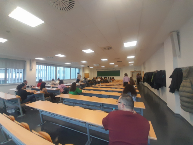 Alrededor de 13.090 candidatos se examinarn en Granada este sbado para lograr un puesto fijo en el SAS